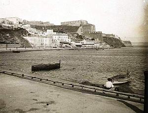 CD eh- 128- MEK- Fort Est